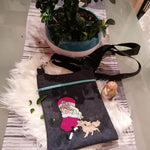 Mädchen Stickdatei – Winterliches Motiv mit Hund und ganz viel Herz - Sewando