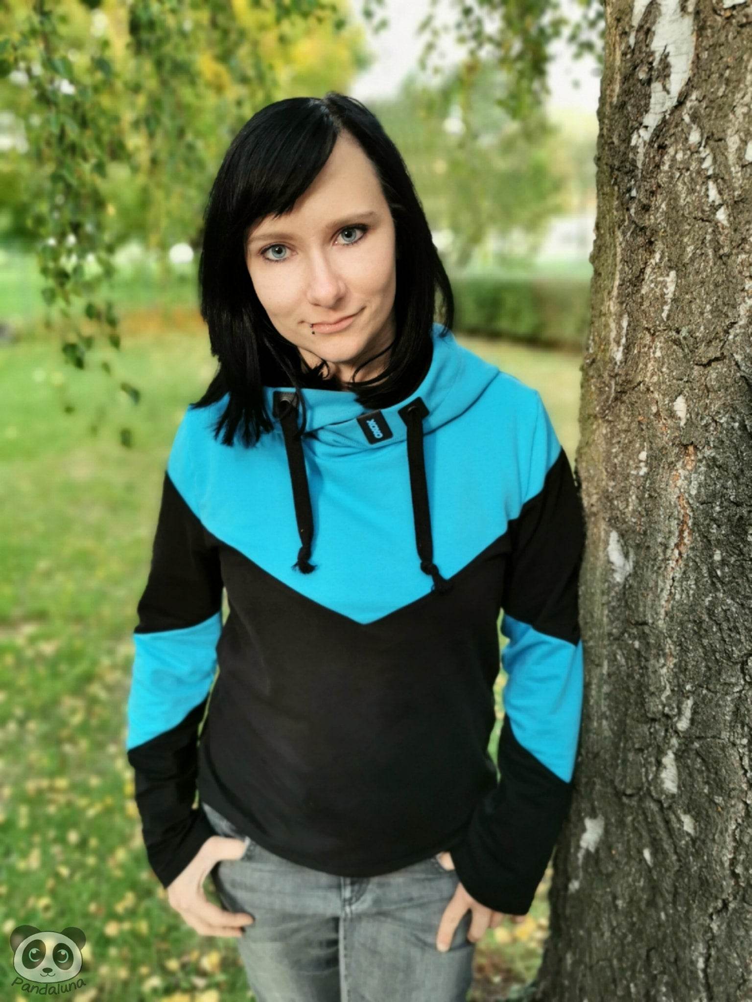 Hoodie Anneke Größe 32-54 inkl. Beamerdatei - Sewando