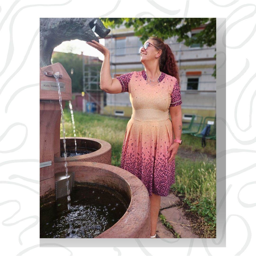 NÉA - DAMENKLEID - 2 STYLES - EBOOK - 32-46 Schnittmuster - Sewando