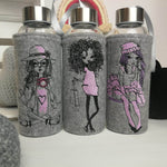 Mädchen auf Schaukel Stickdatei, zartes Doodle-Motiv mit verträumter Schaukelszene für deine Stickmaschine - Sewando