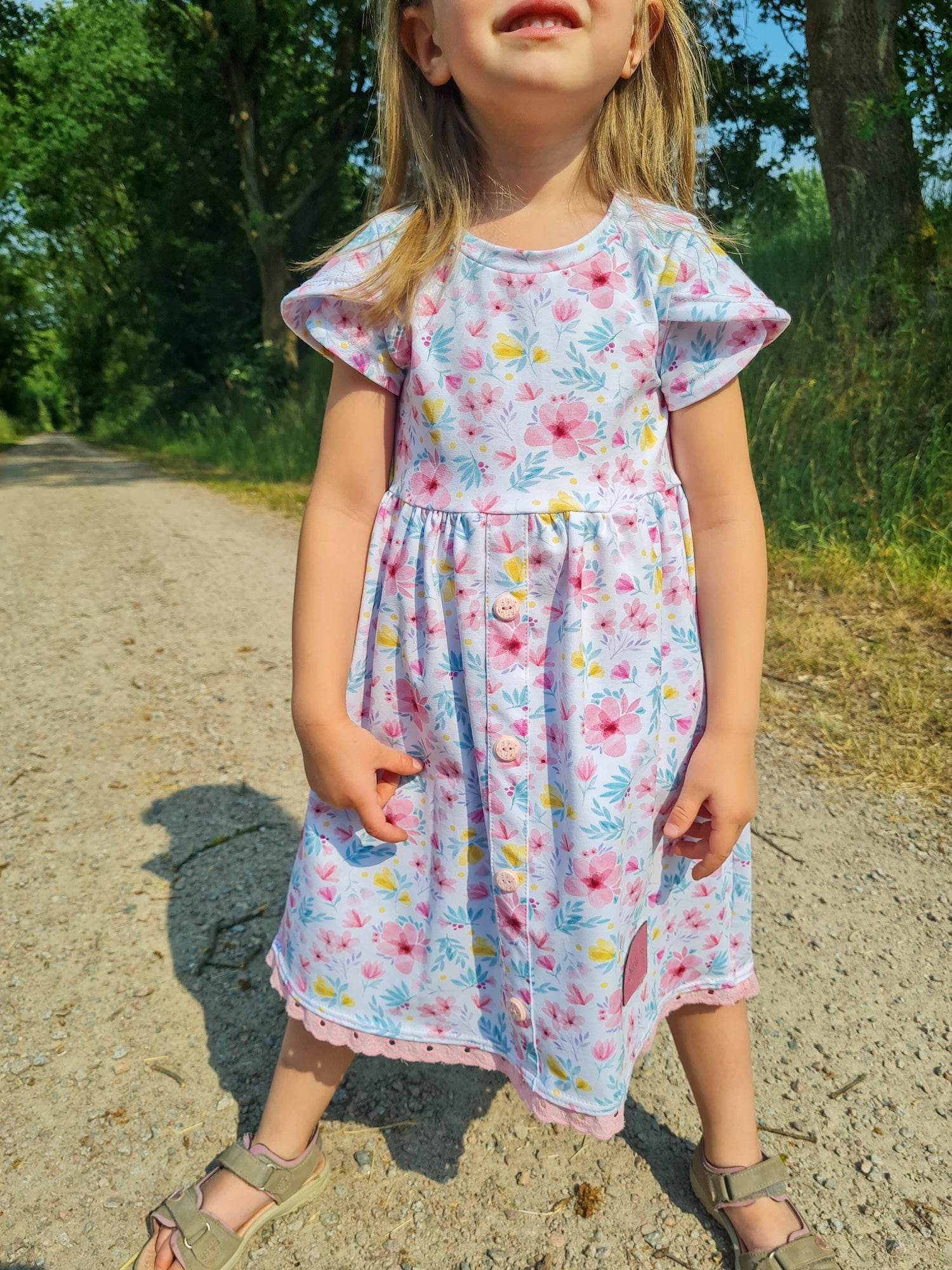Schnittmuster Kleid / Tunika Raffsucht Gr. 80-140 - Sewando