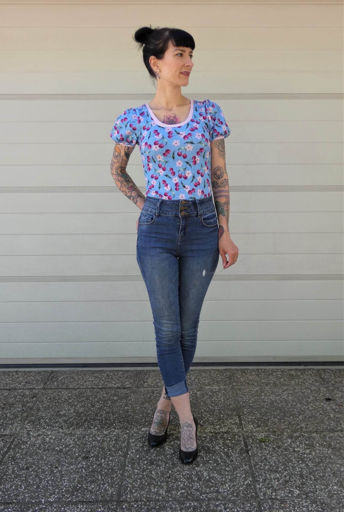 Schnittmuster und Ebook Shirt Dahlia, Gr. 32-50 - Sewando