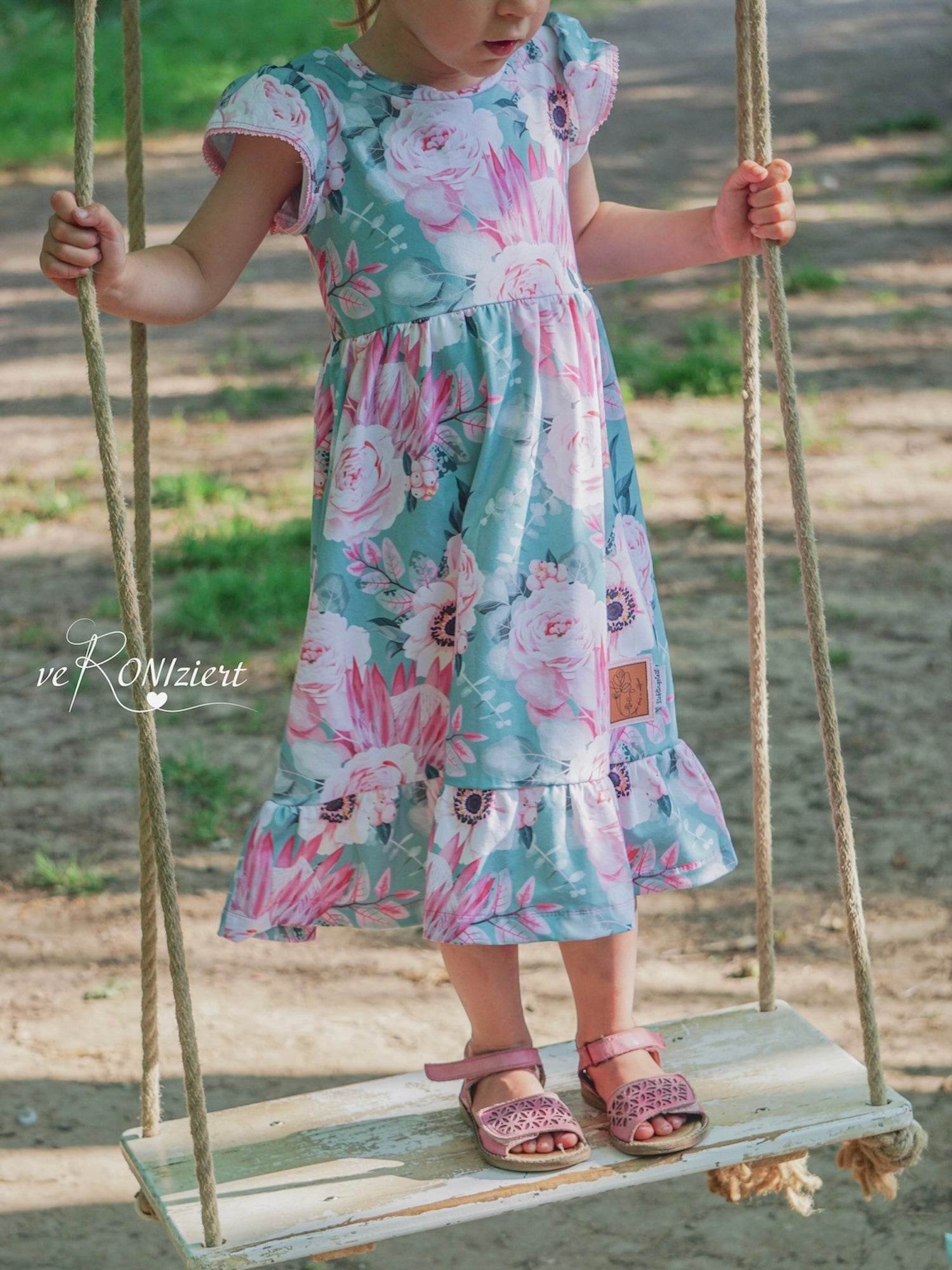 Schnittmuster Kleid / Tunika Raffsucht Gr. 80-140 - Sewando