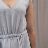 langes Sommerkleid, Kleid mit V-Ausschnitt, ärmellos, A-Linie, Kleid mit Schlitz, Größe 34 - 50 - Sewando