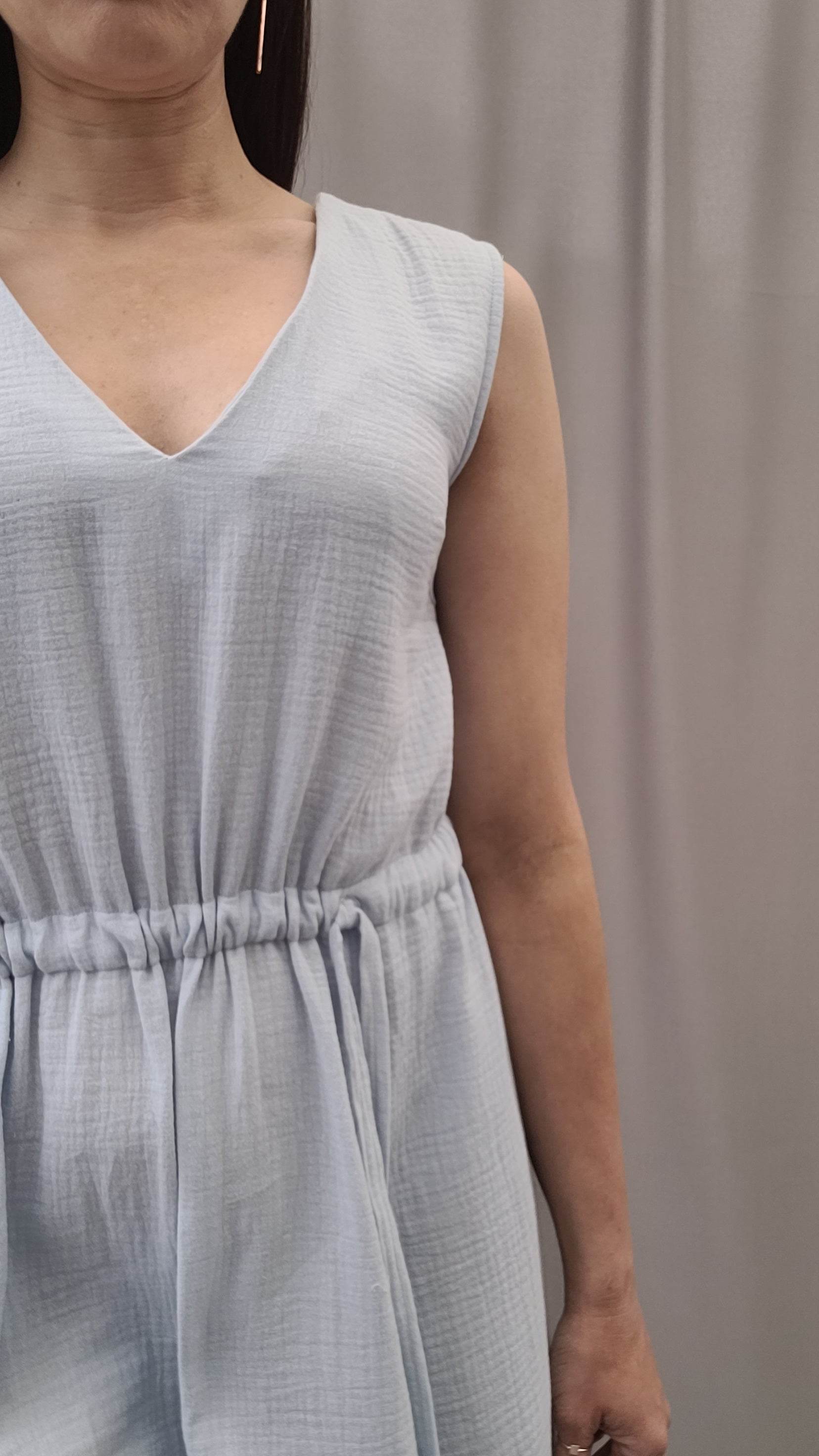 langes Sommerkleid, Kleid mit V-Ausschnitt, ärmellos, A-Linie, Kleid mit Schlitz, Größe 34 - 50 - Sewando