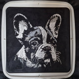 Stickdatei Französische Bulldogge "Nolan" - realistisch - FÜR DUNKLE STOFFE