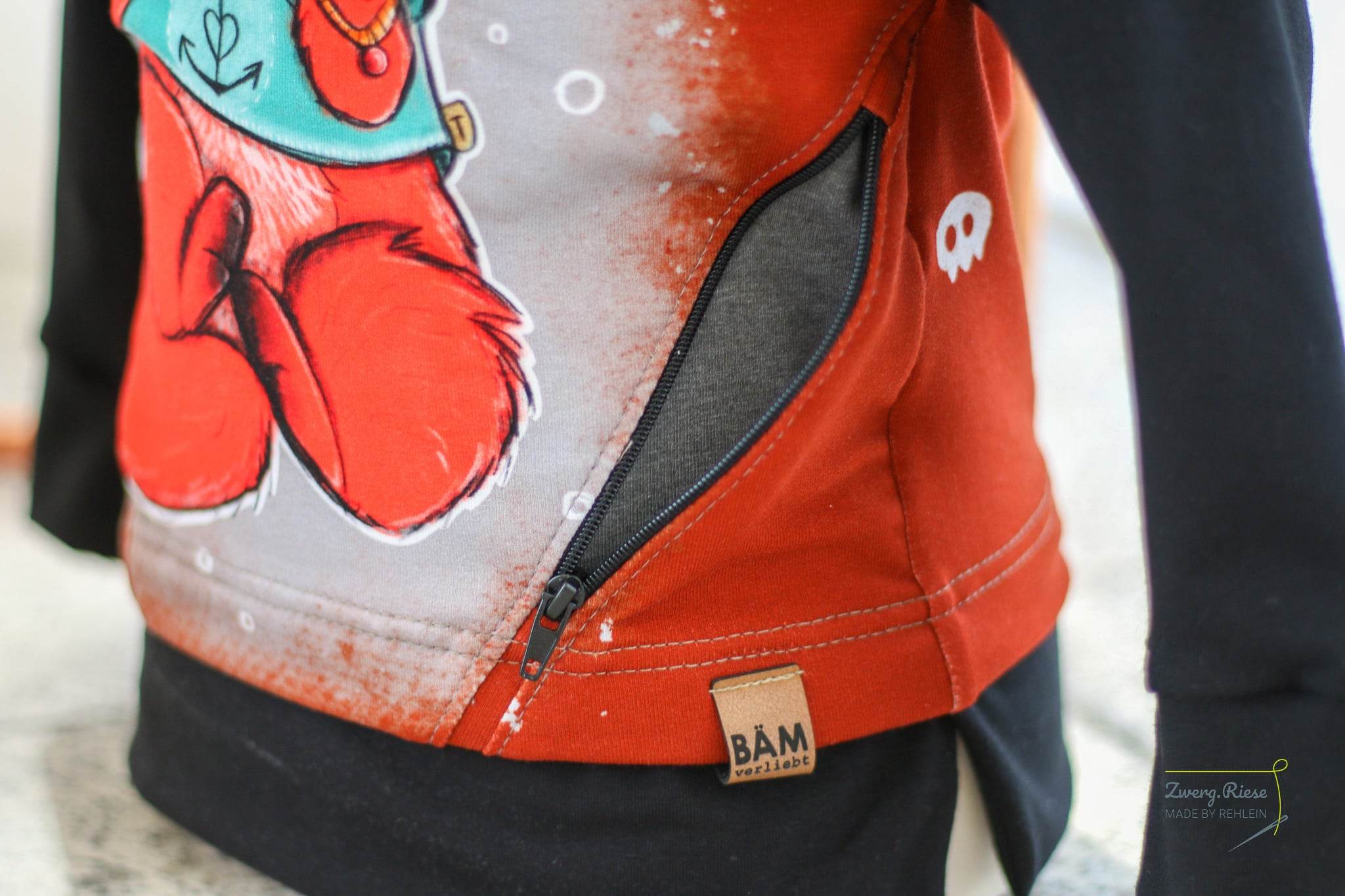 Hoodie Mini Mikael Größe 86-122 inkl. Beamerdatei - Sewando