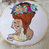 Mädchen mit Hund Stickdatei – emotionales Motiv für Geschenke & kreative Projekte - Sewando