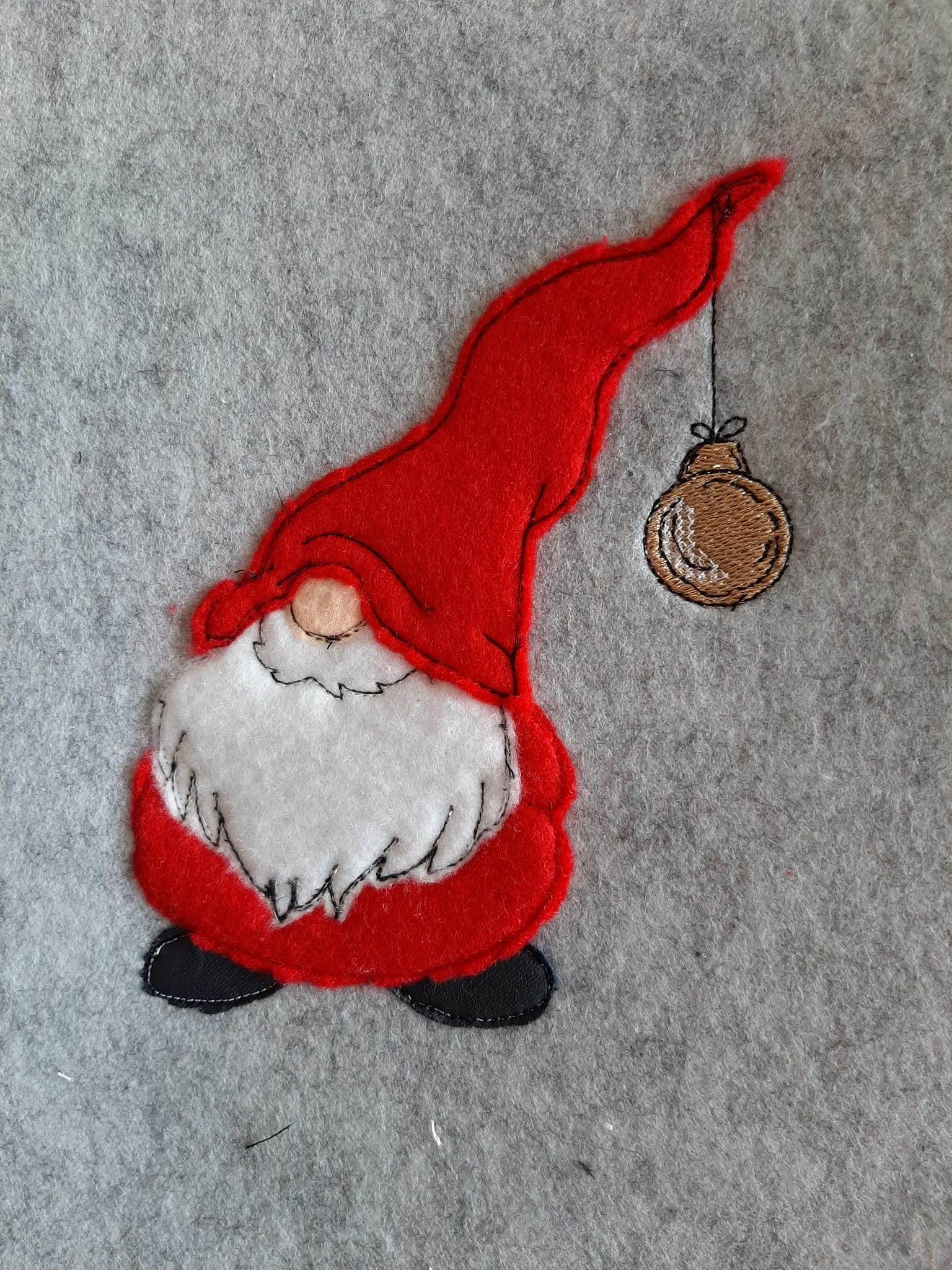 Stickdatei - SANTA-Gnom (3 Dateien) - Sewando