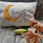 Hasenmond Stickdatei – liebevolles Mama-Baby-Motiv für Kinderzimmer, Geschenke & Herzensmomente - Sewando