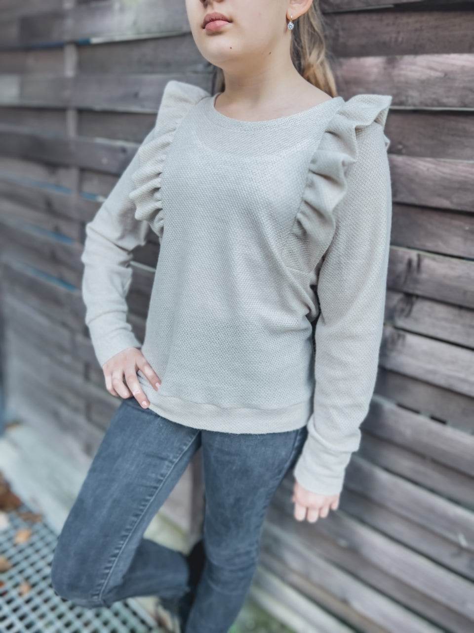 Schnittmuster Pullover Gr.134-164 - Sweater Lola groß - inkl. Beamerdatei - Sewando