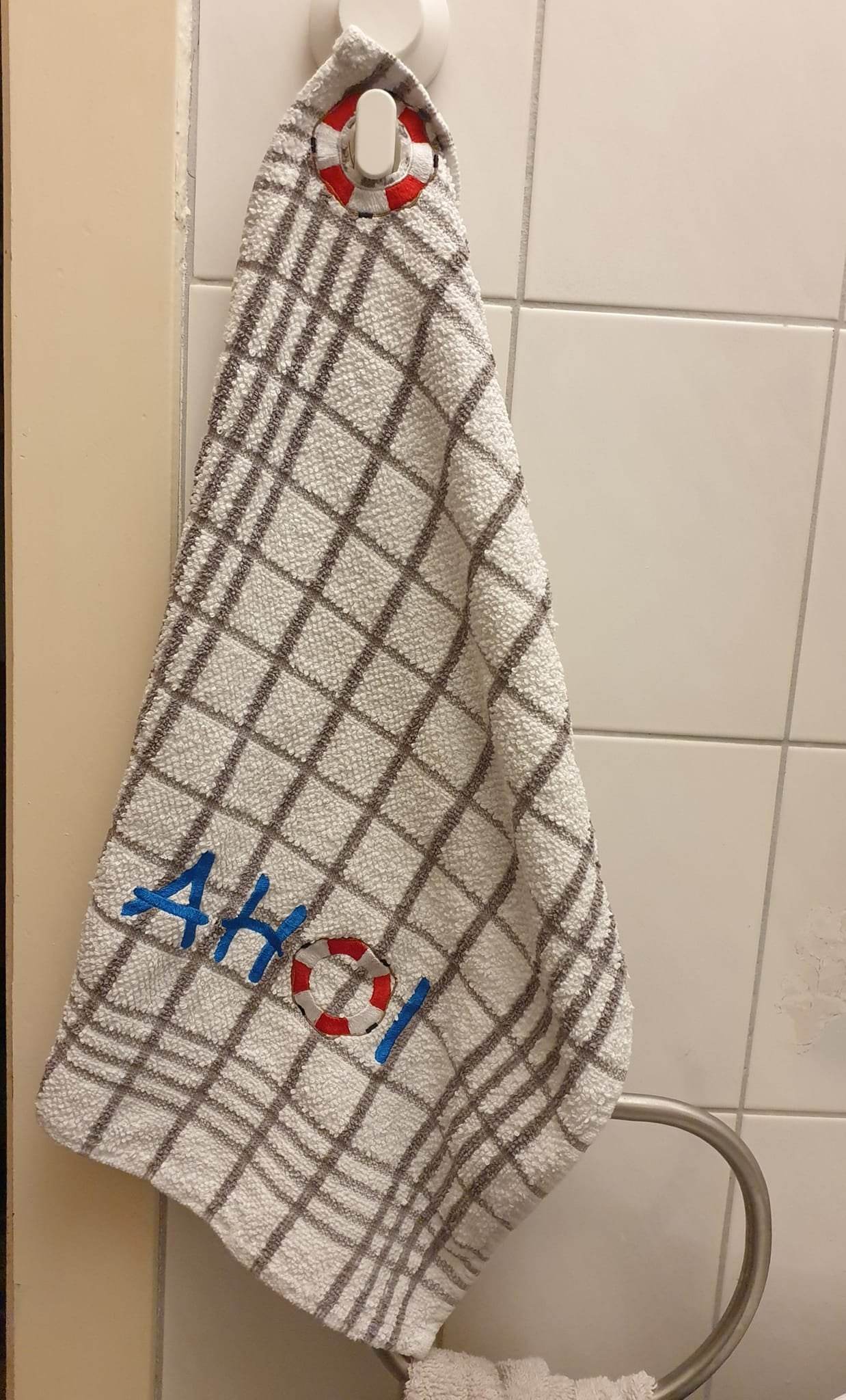 Stickdatei - AHOI mit Rettungsring - Sewando
