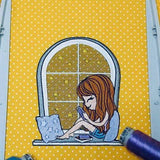 Mädchen Stickdatei – für gemütliche Lesemomente an deiner Stickmaschine - Sewando