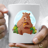 Honigbär Bügelbild – Süßer Bär mit Honigtopf im Wald | PNG & SVG - Sewando