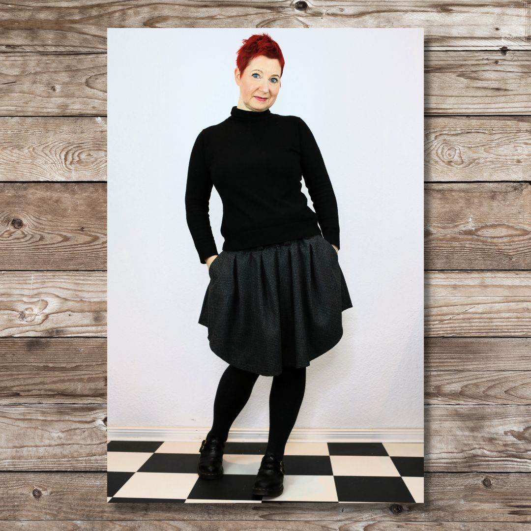 TIZIANA - DAMENROCK - 3 STYLES - EBOOK - 32-46 Schnittmuster - Sewando