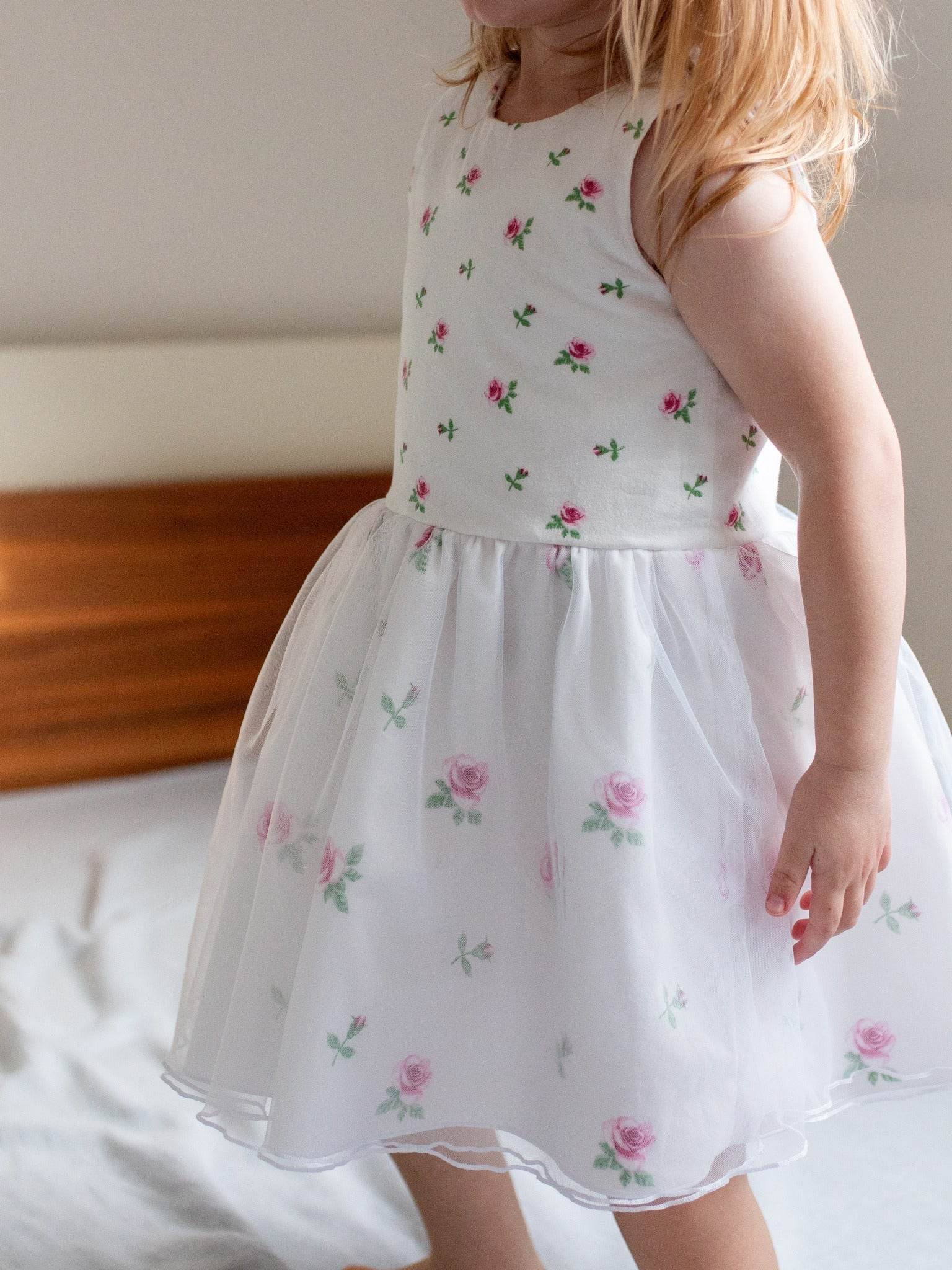 Schnittmuster Faltenglanz für Webware - Kleid | PDF-Download | Größen 86-152 - Sewando