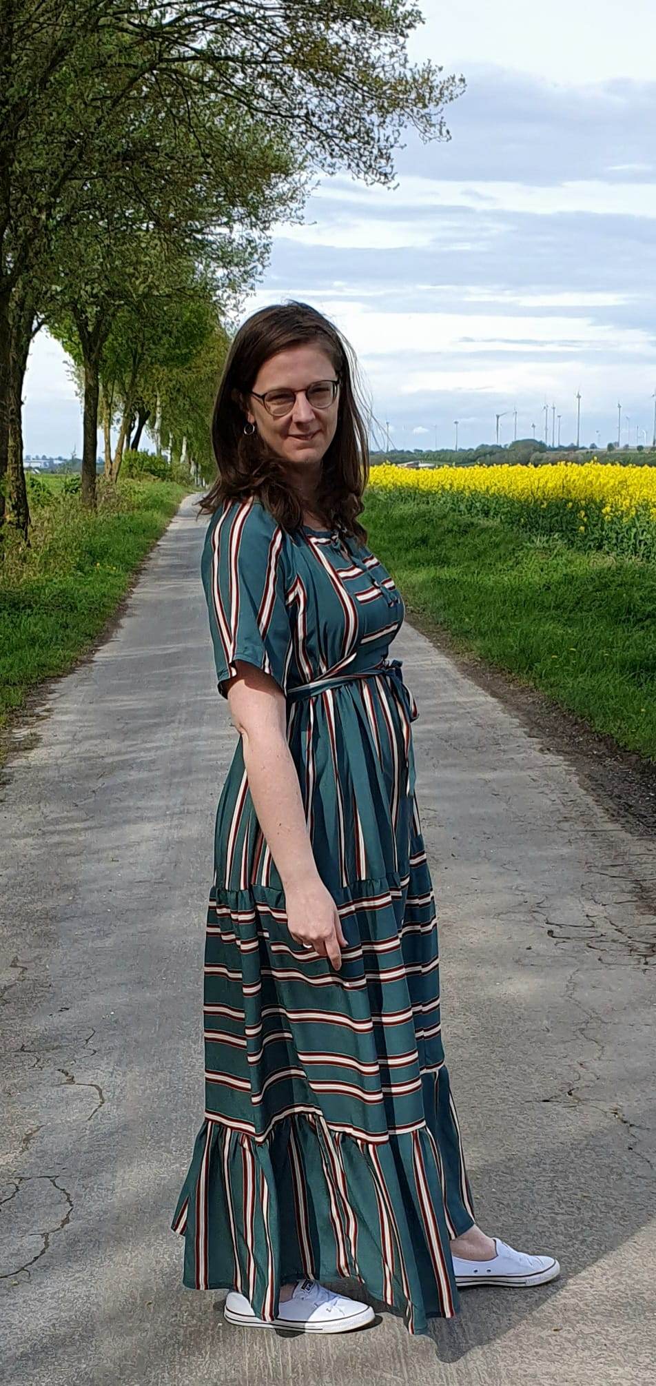 Kleid Iliane - Schnittmuster und Nähanleitung - Gr.32-54 - Sewando