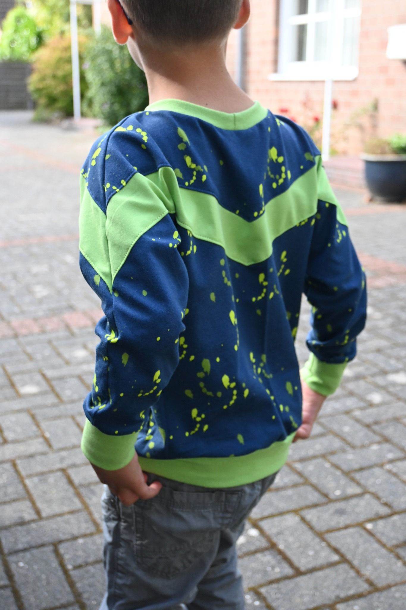 Schnittmuster Wellenzauber – Sweater, Hoodie & Kleid Größen 86-152 : - Sewando