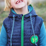 Big Lieblingsweste mit Kapuze und Loop, abnehmbarer Kapuze für 105cm-140cm Körpergröße - Sewando