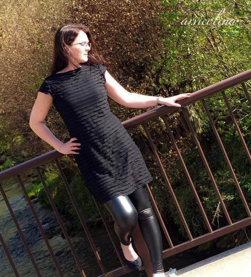 Schnittmuster Simple Thing Longshirt, Kleid Damen Gr. 32-50 - Sewando