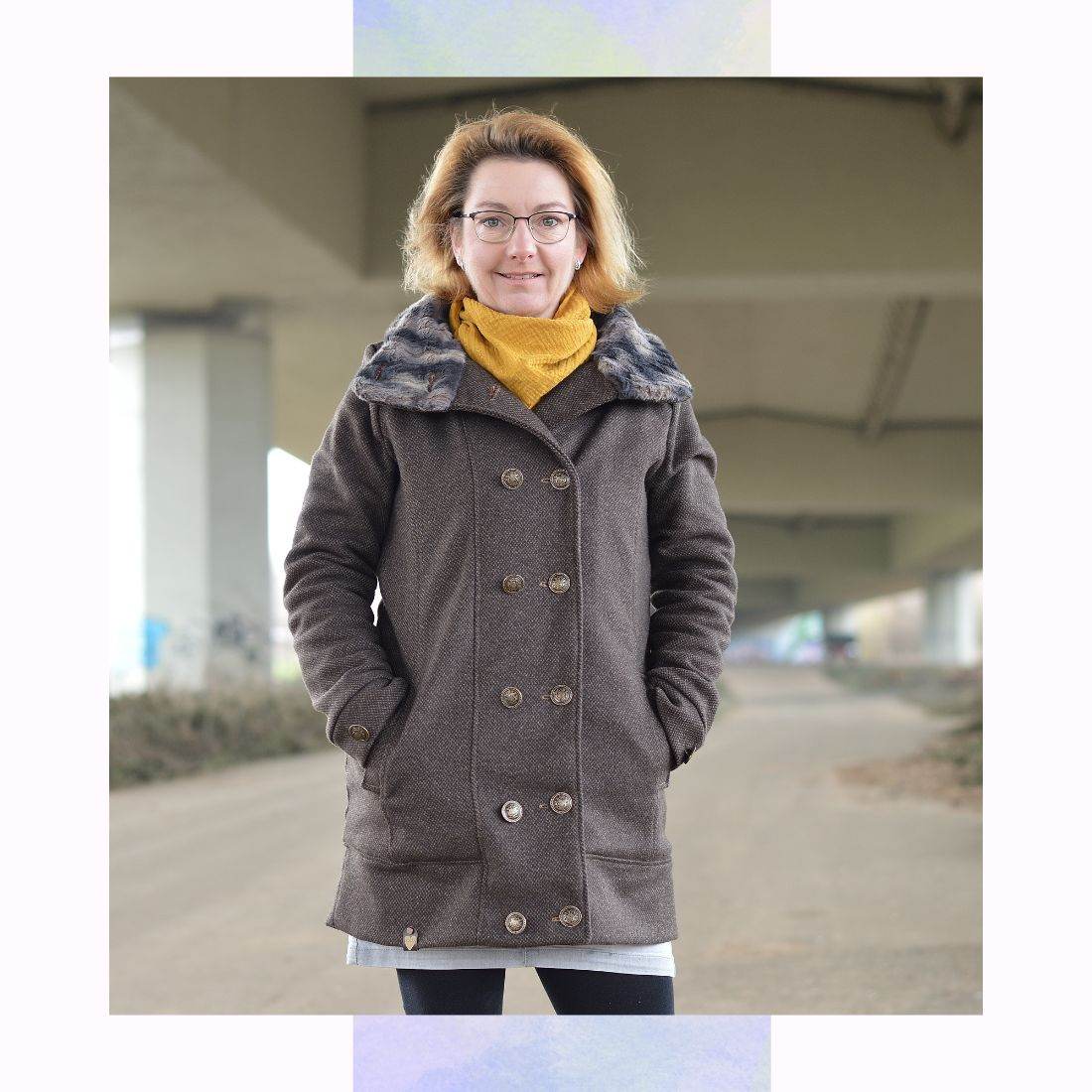 AMELIA - FEMININER MANTEL - EBOOK - 32-46 - Sewando