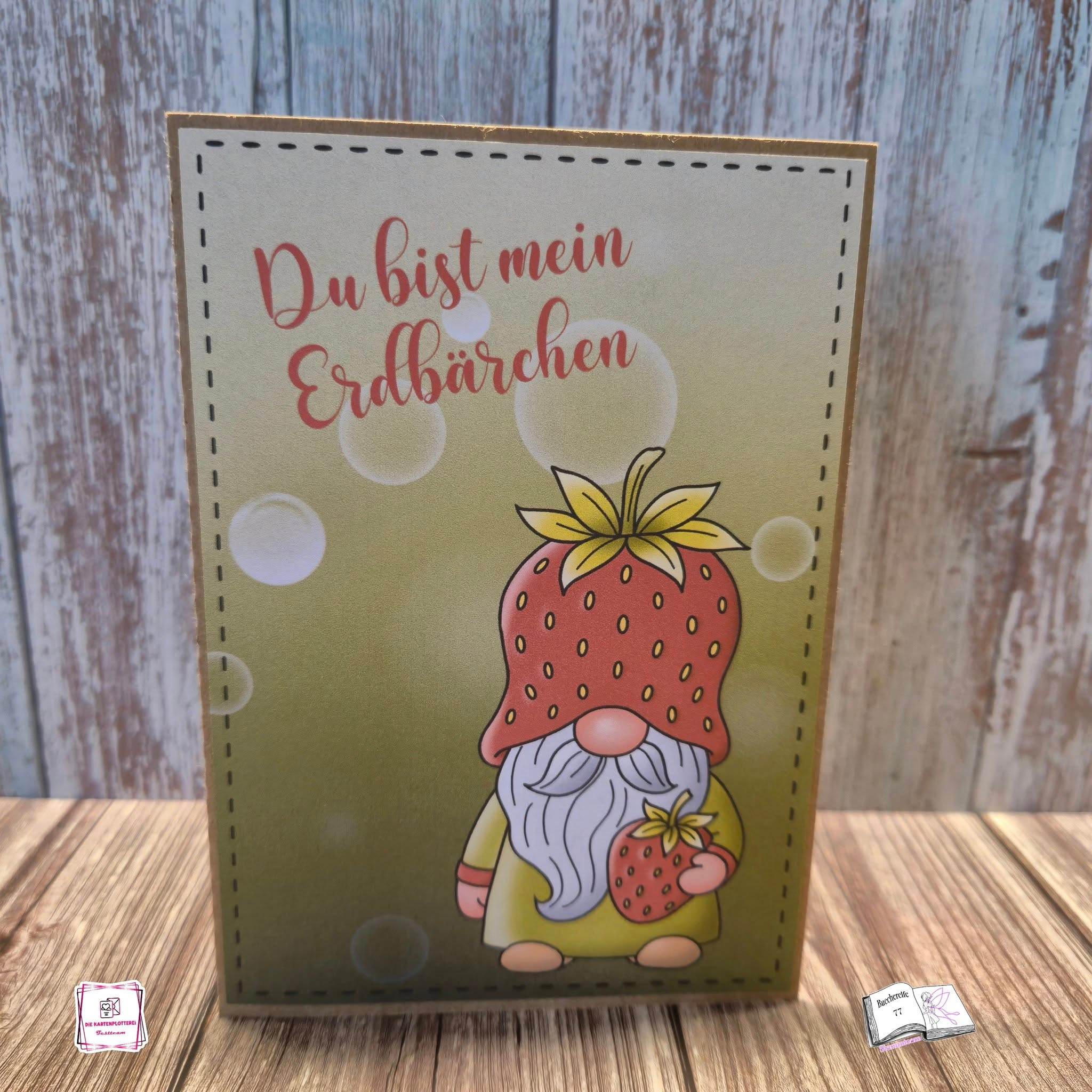 Plotterdatei Erdbeer Wichtel Hugo Sublimation, Digistamp, Digipaper ! - Sewando