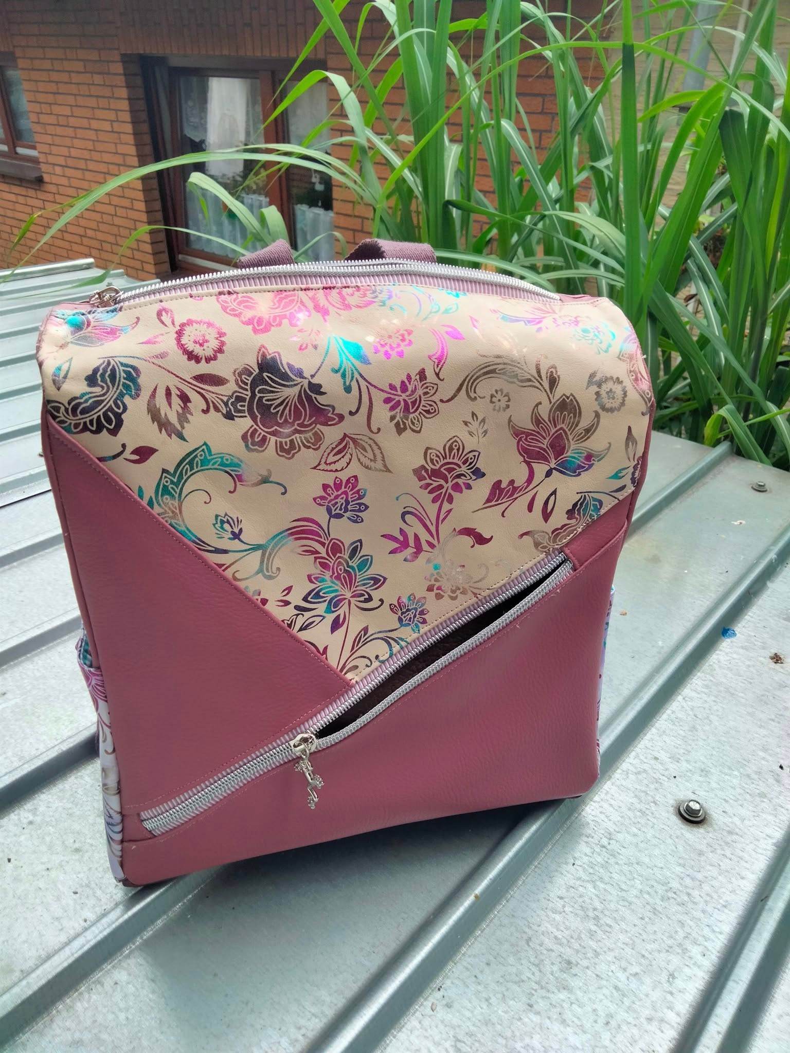 Schnittmuster Tasche/ Rucksack Peony - Sewando