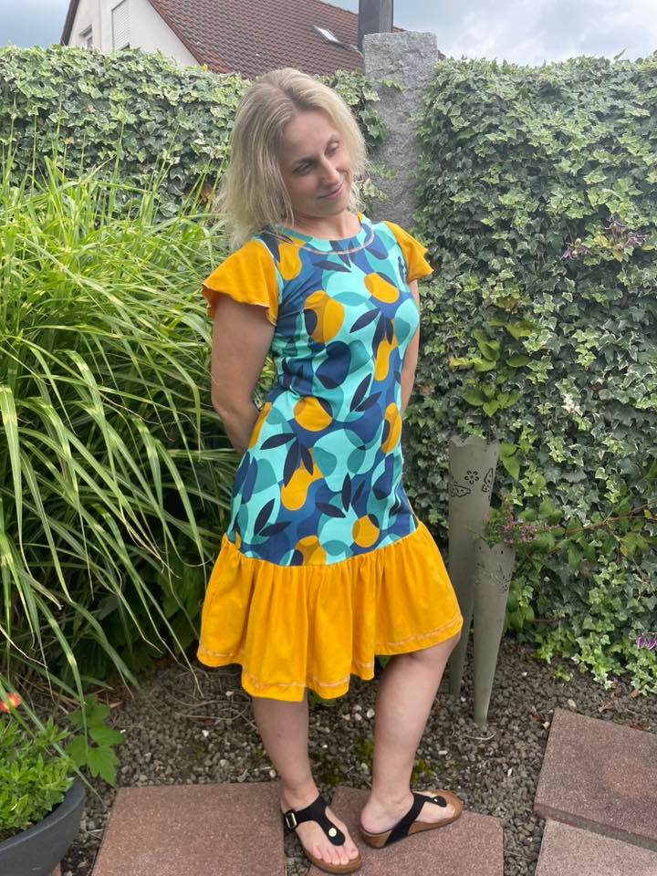 Schnittmuster Kleid Vina Gr. 32-54 - Sewando