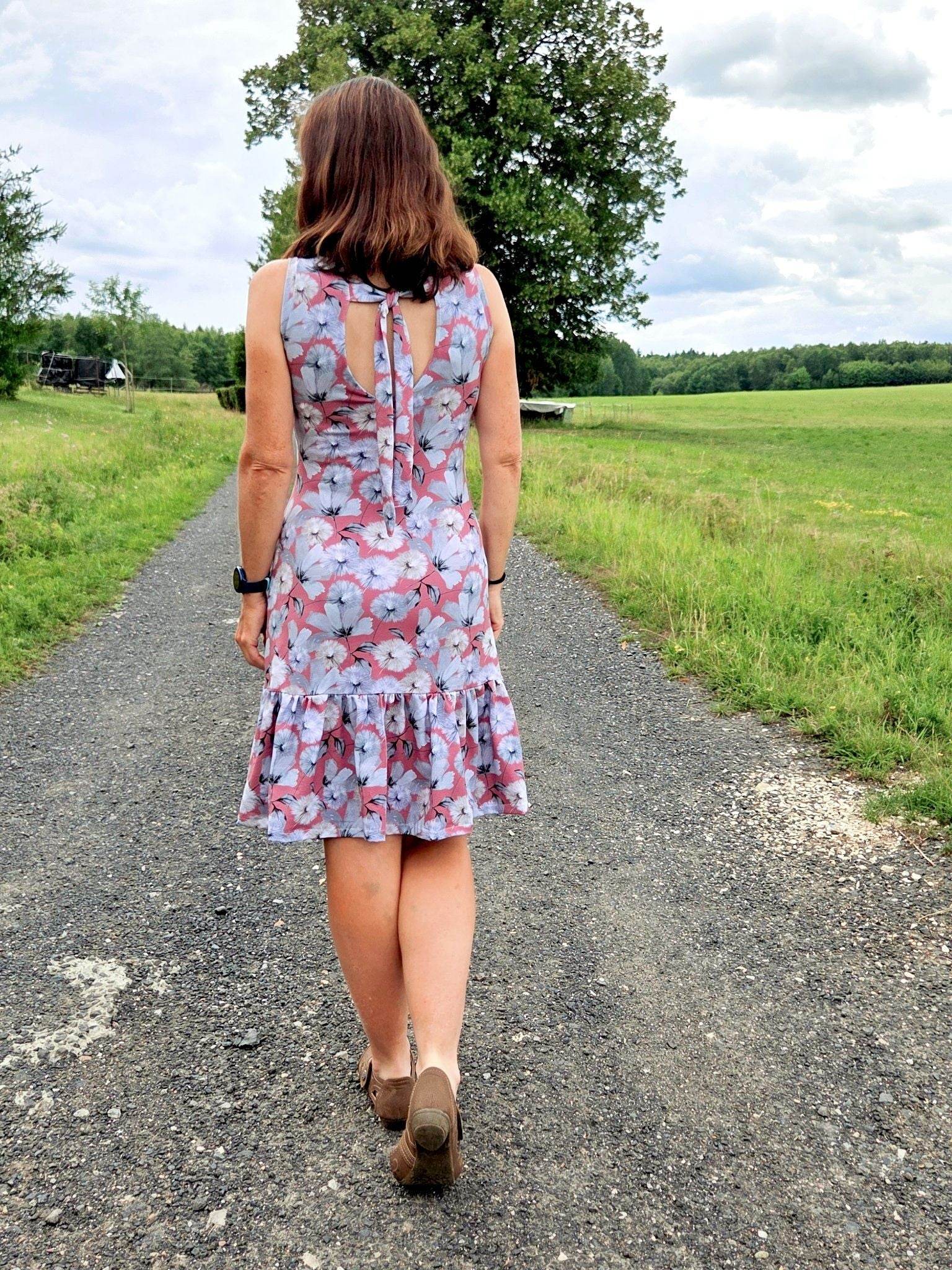 Schnittmuster Kleid Vina Gr. 32-54 - Sewando