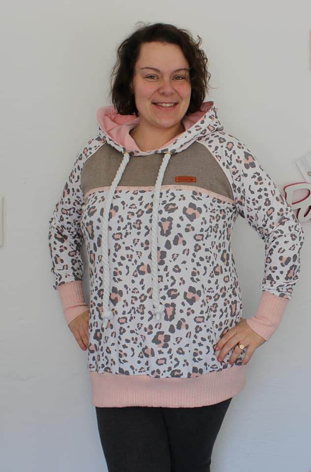 Schnittmuster Loona Hoodie Gr. 32 - 48 - Sewando