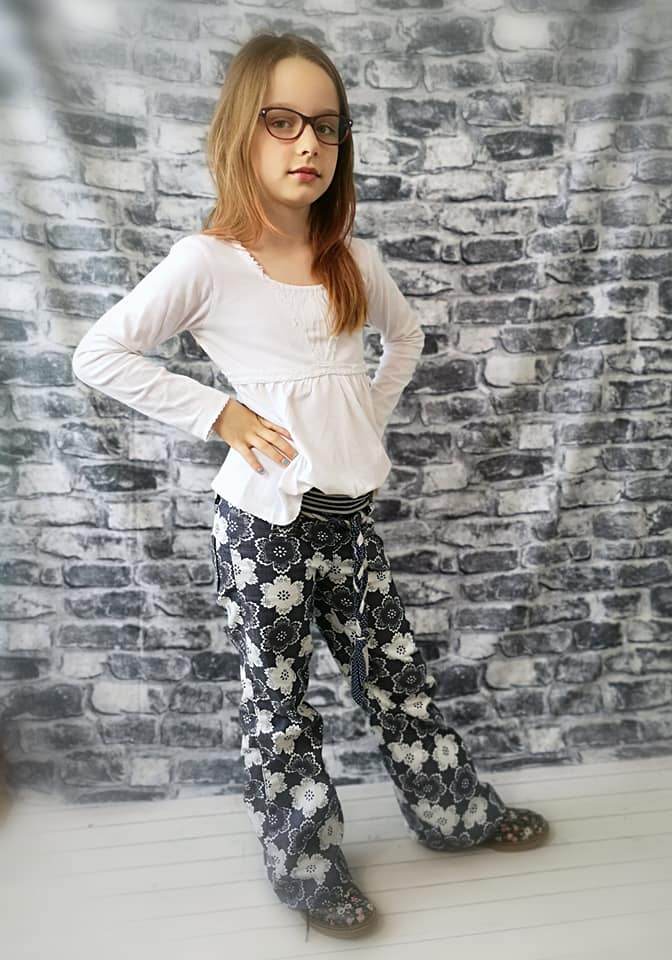 Schnittmuster Annegrete Hose Gr. 104 - 158 - Sewando