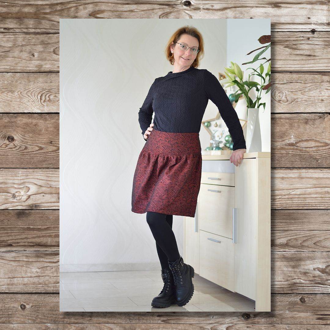 TIZIANA - DAMENROCK - 3 STYLES - EBOOK - 32-46 Schnittmuster - Sewando