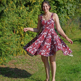 Kleid Laura Trägerkleid mit Tellerrock nähen Gr. 32-48 - Sewando