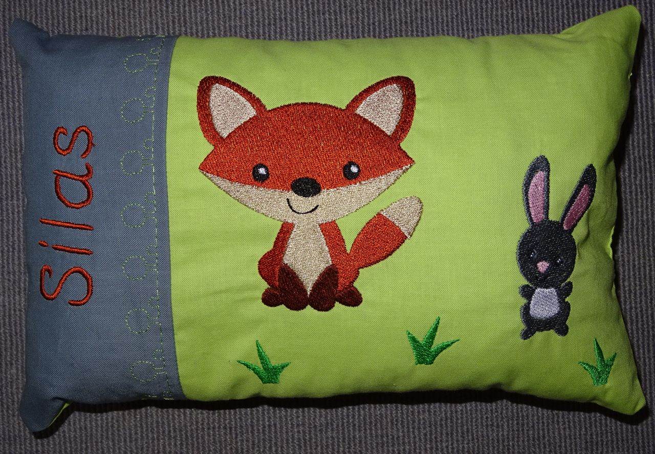 Stickdatei - Fuchs mit Hase Kissen und Laetzchen SET ITH - Sewando