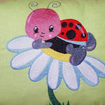 Stickdatei - Kaefer Marienkaefer auf Blume Kissen und Laetzchen SET ITH - Sewando