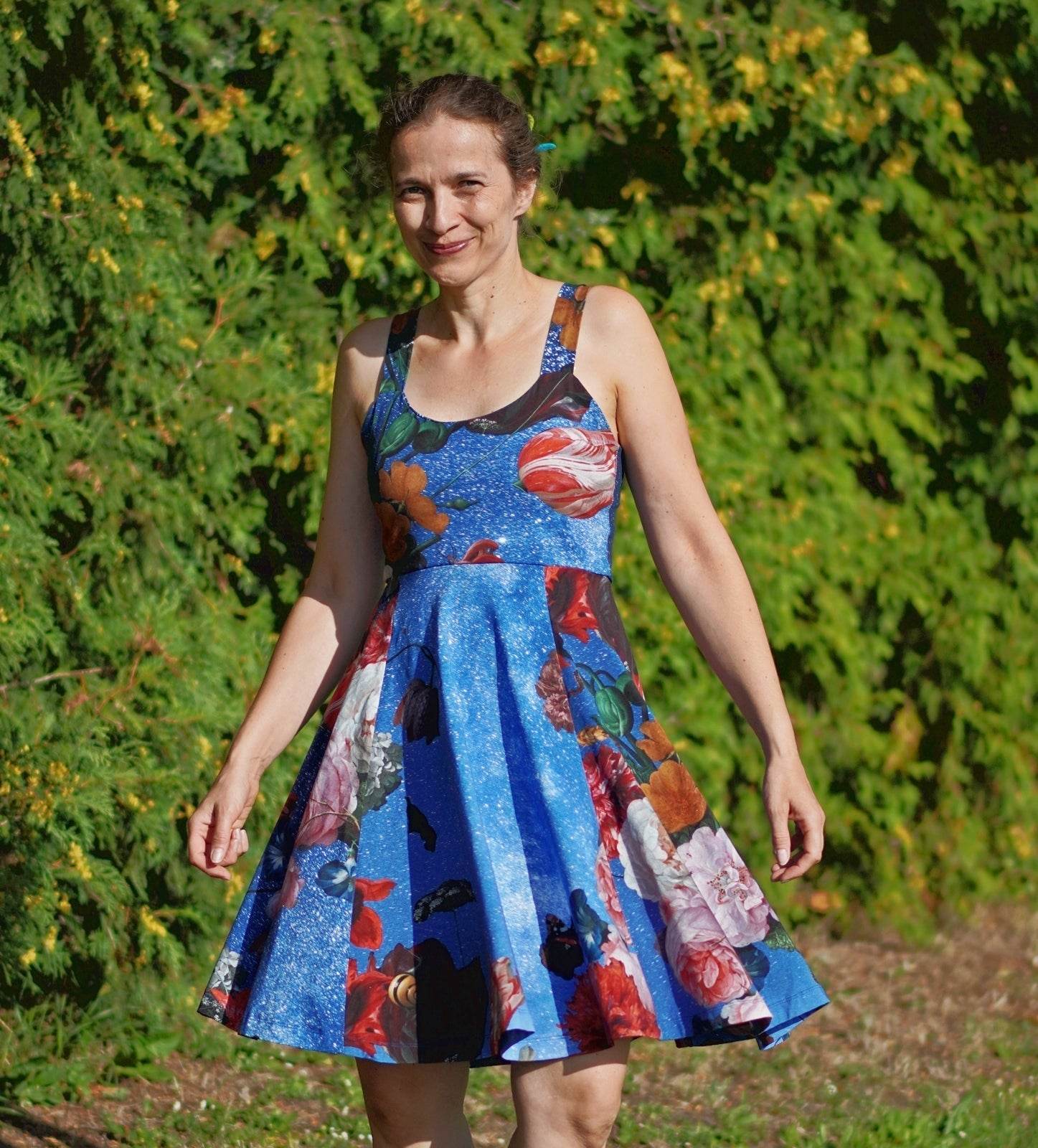 Kleid Laura Trägerkleid mit Tellerrock nähen Gr. 32-48 - Sewando
