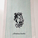 Löwe Stickdatei – Ausdrucksstarkes Löwenkopf-Motiv für kraftvolle Stickprojekte - Sewando