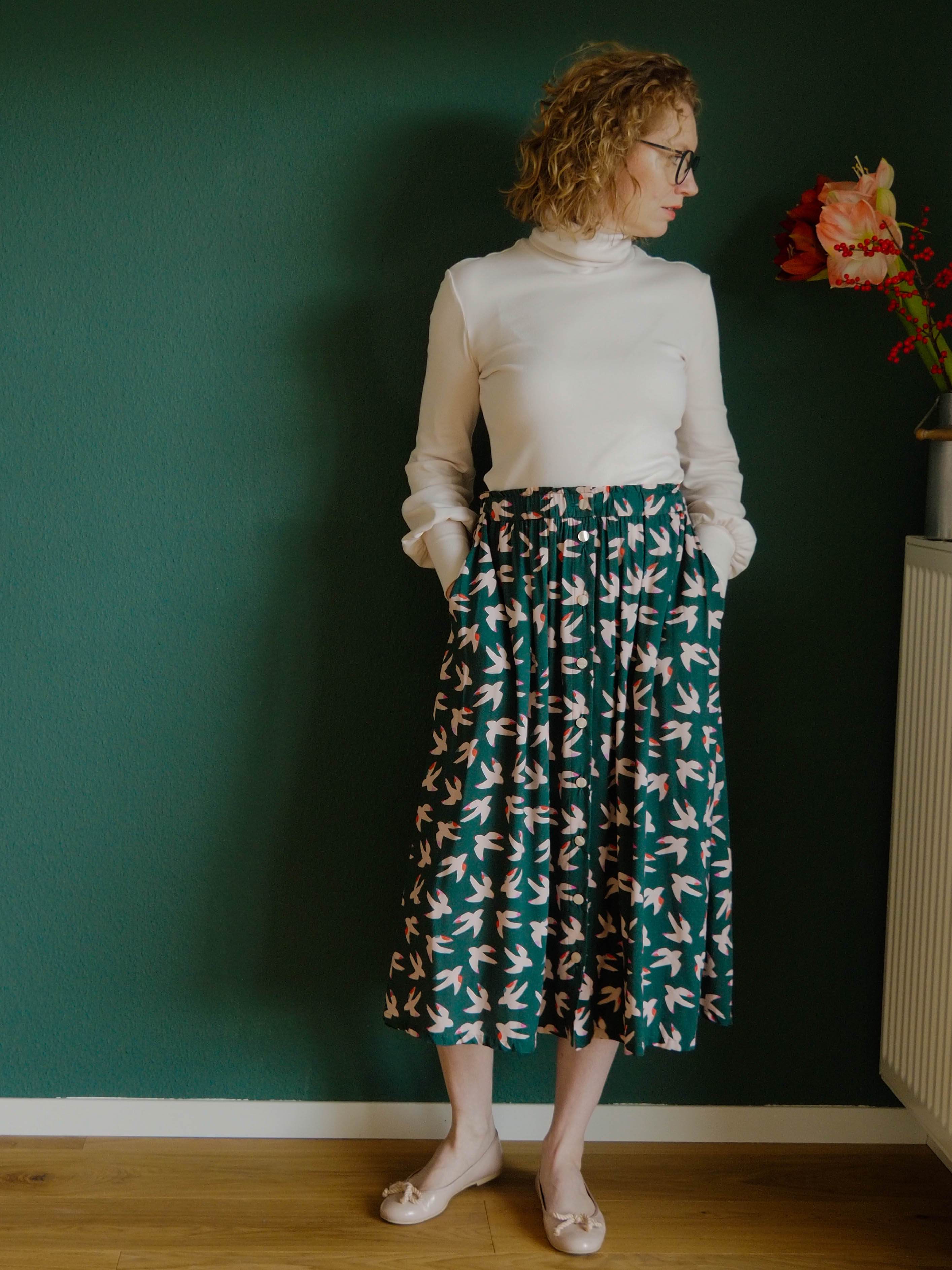 Kids Ava Skirt Ladies sizes 34 - 52 and Kids sizes 74/80 - 158/164 sewing pattern and instructions - Sewando