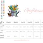 Gießkanne mit Blumen und Schmetterling Stickdatei – detailreiches Gartenmotiv für deine Stickmaschine - Sewando