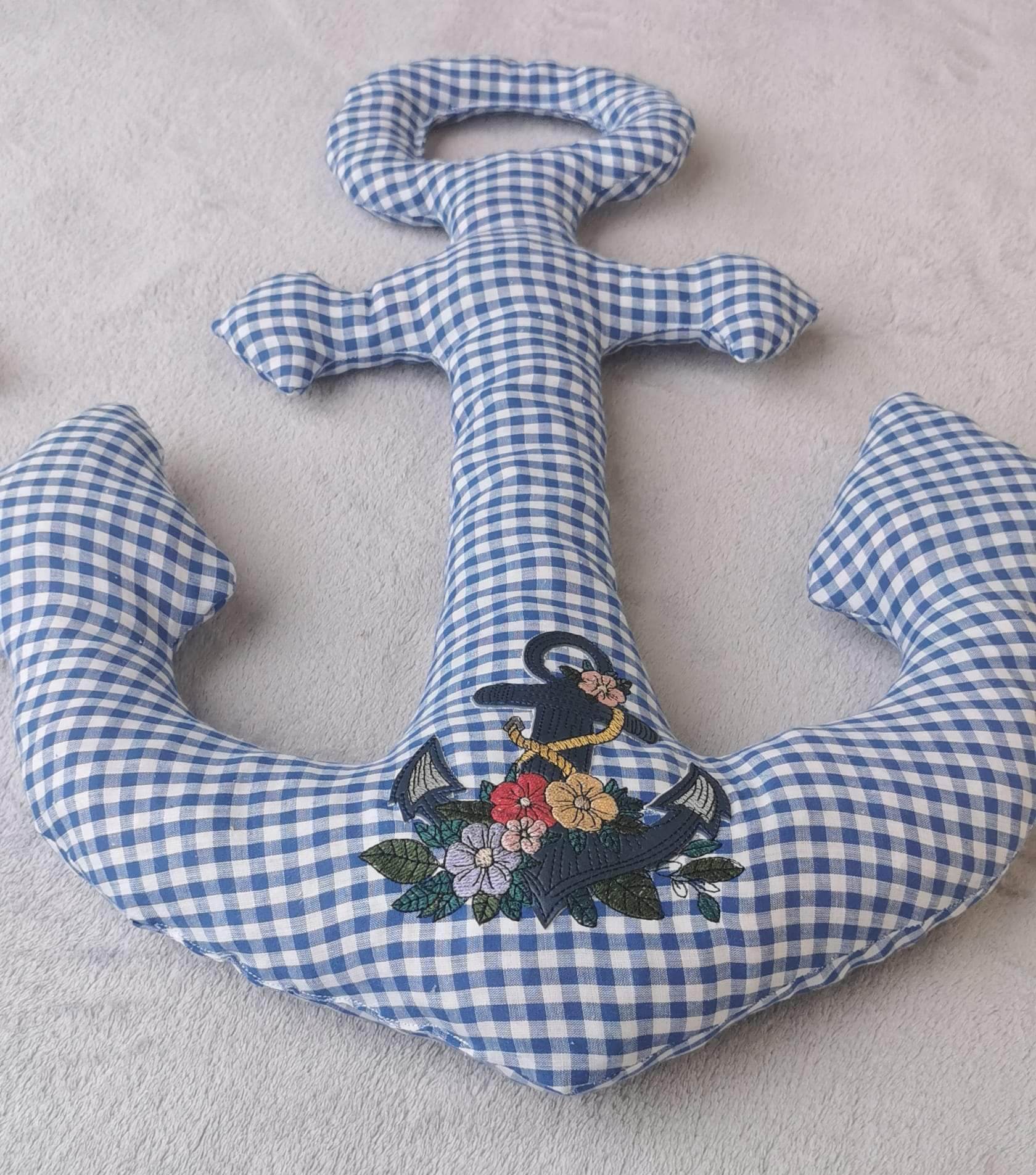 Anker Applikation Niceline Vollstich ab 13x18 Blumen Stickdatei - Sewando