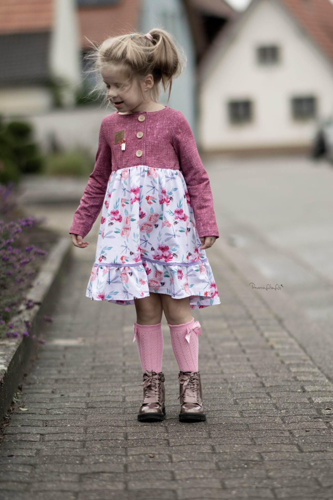 Schnittmuster Kleid Mia Größen 80-140, - Sewando