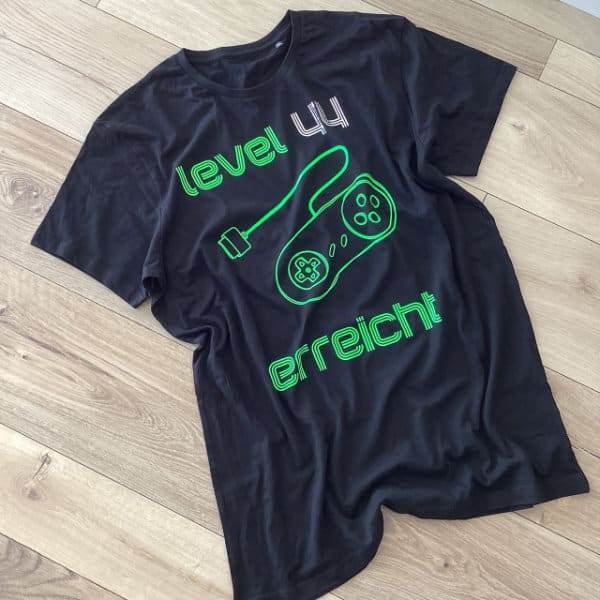 LvL erreicht | SVG, DXF & PNG Plotterdatei, Laserdatei - Sewando