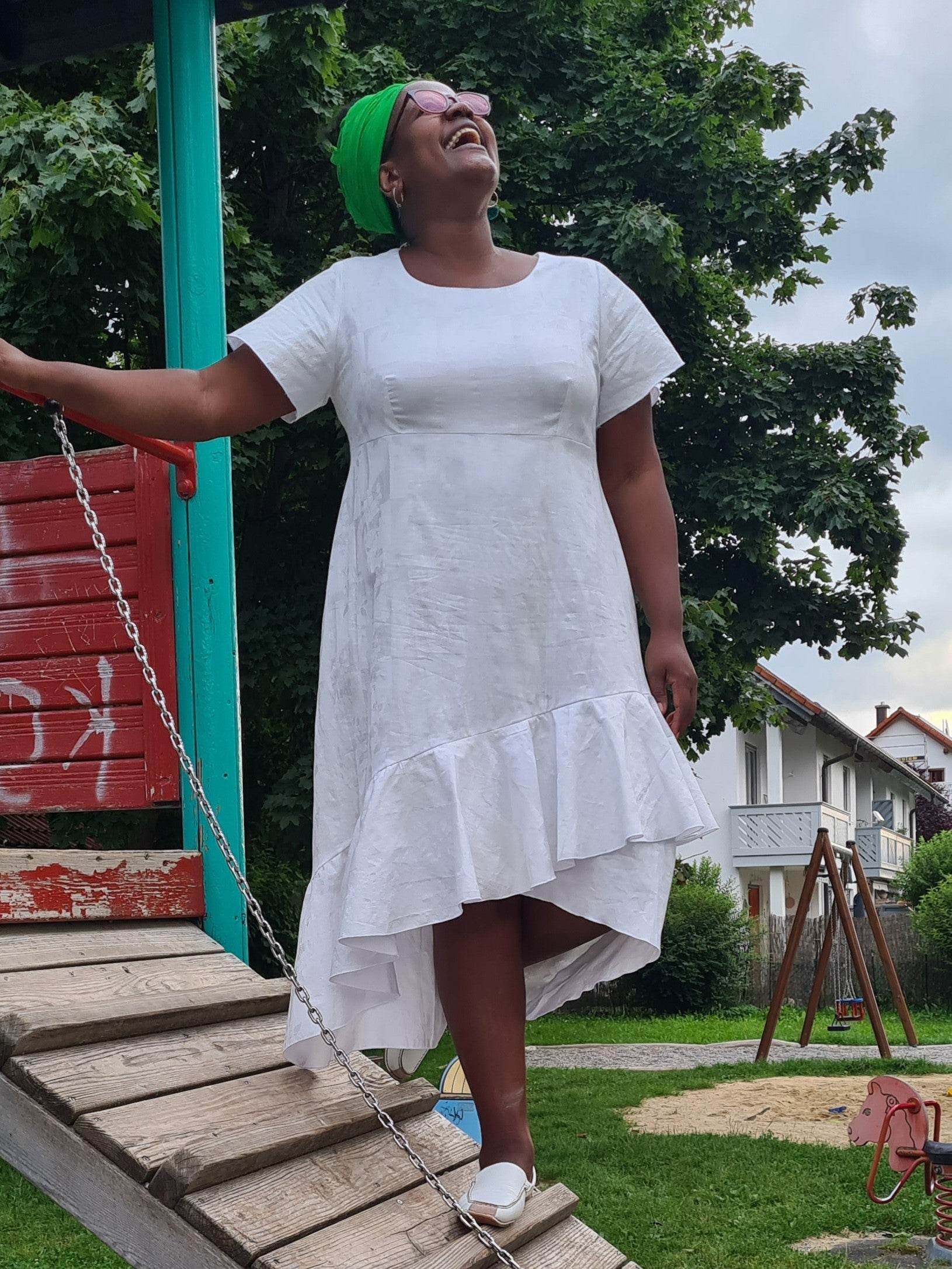 Schnittmuster LYANA - Kleid mit oder ohne Volant Gr. 34-54 - Sewando