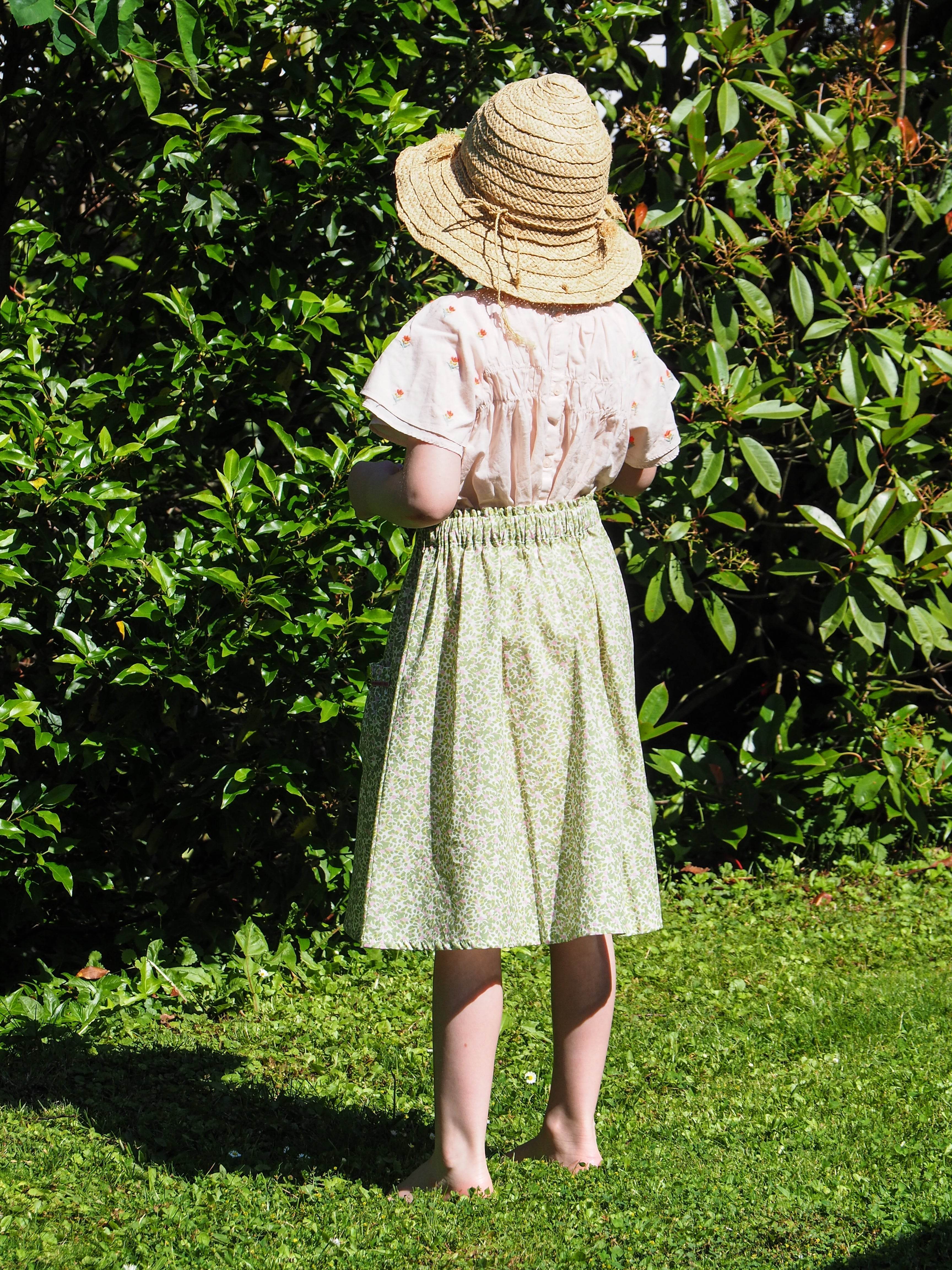 Kids Ava Skirt Ladies sizes 34 - 52 and Kids sizes 74/80 - 158/164 sewing pattern and instructions - Sewando