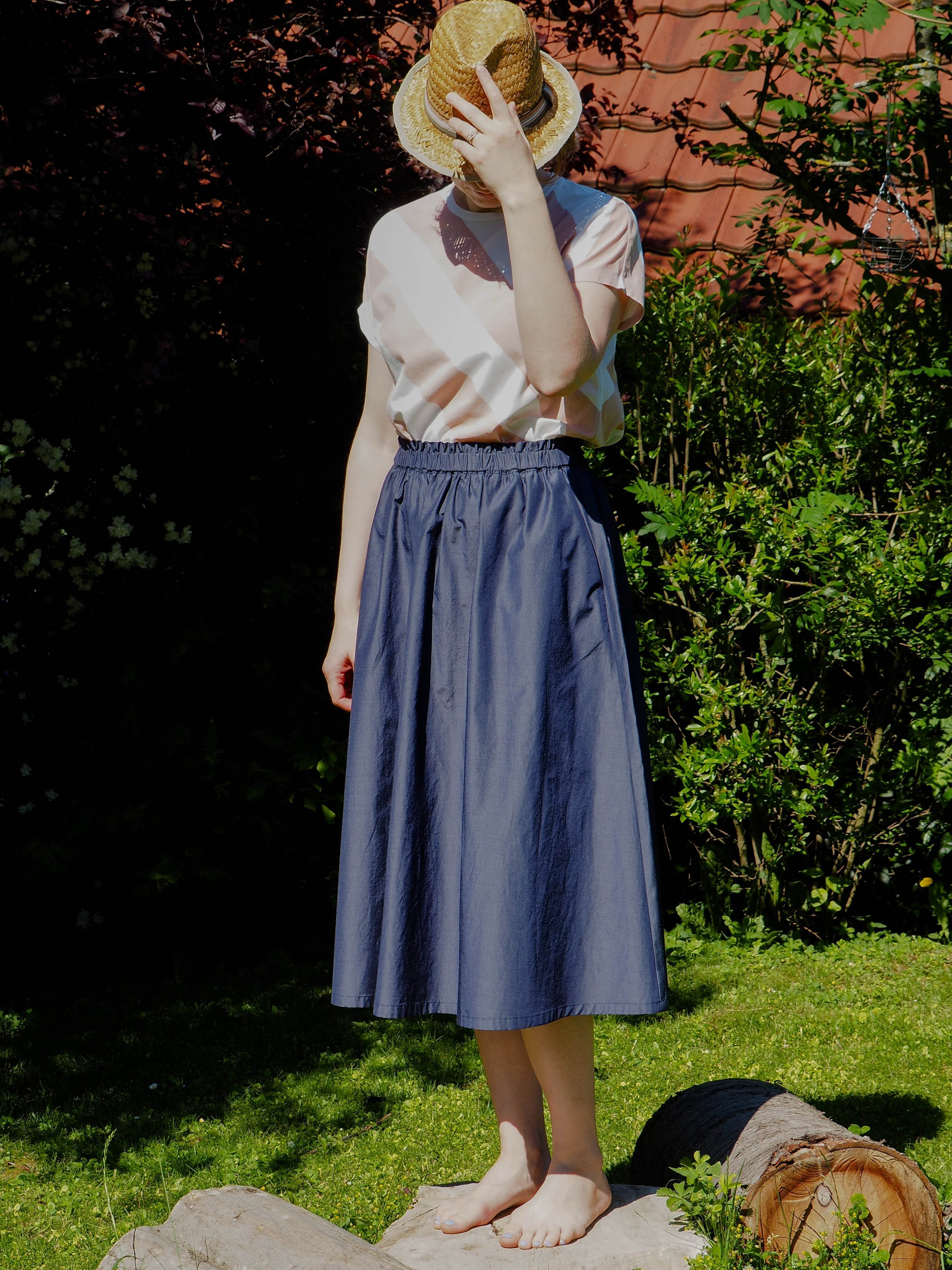 Kids Ava Skirt Ladies sizes 34 - 52 and Kids sizes 74/80 - 158/164 sewing pattern and instructions - Sewando