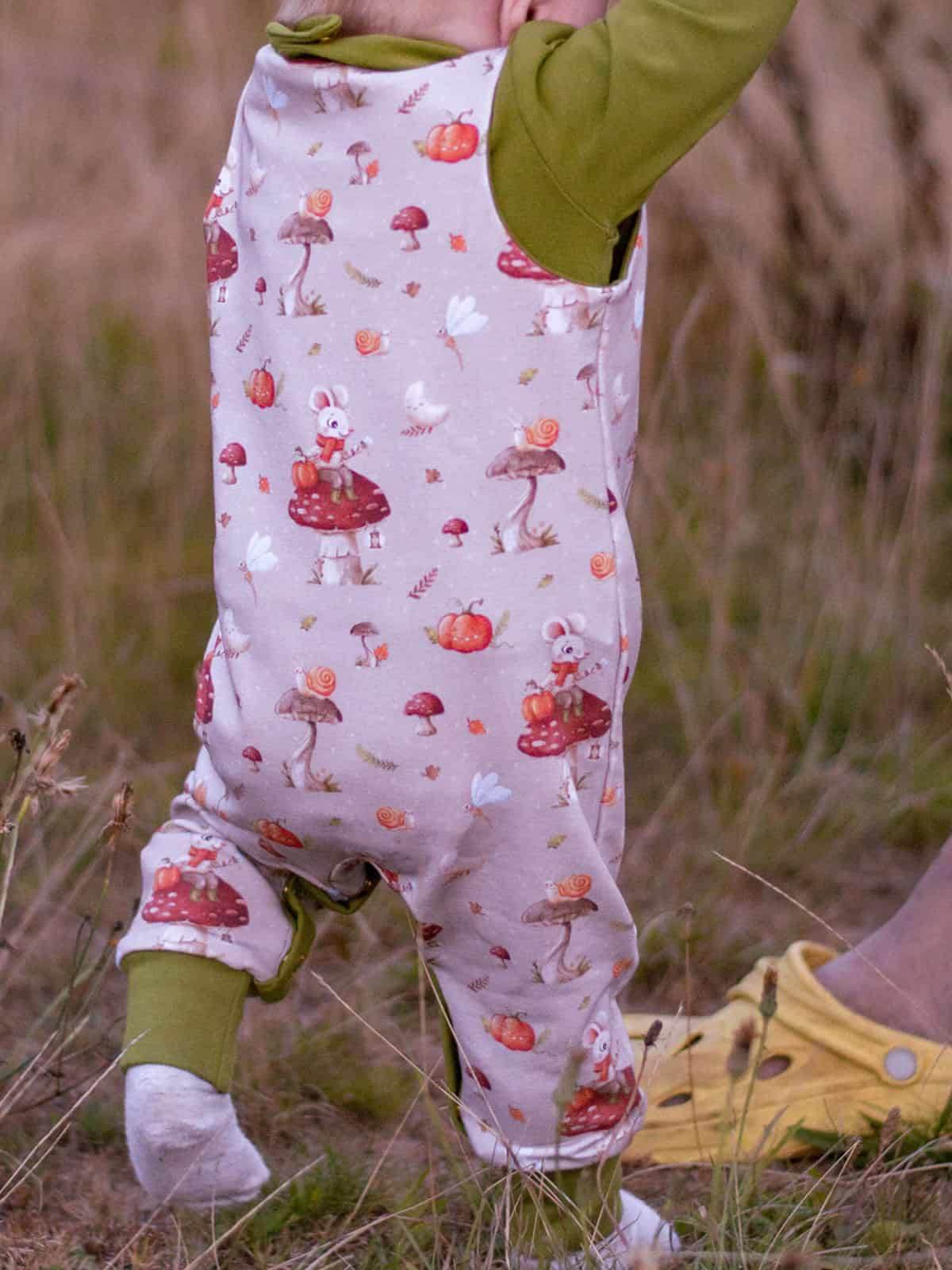 Schnittmuster Happy Baby Strampler Gr. 50-92 : - Sewando