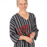 Kleid mit V-Ausschnitt FRAU IVA | Schnittmuster Gr. XS-XXL : - Sewando