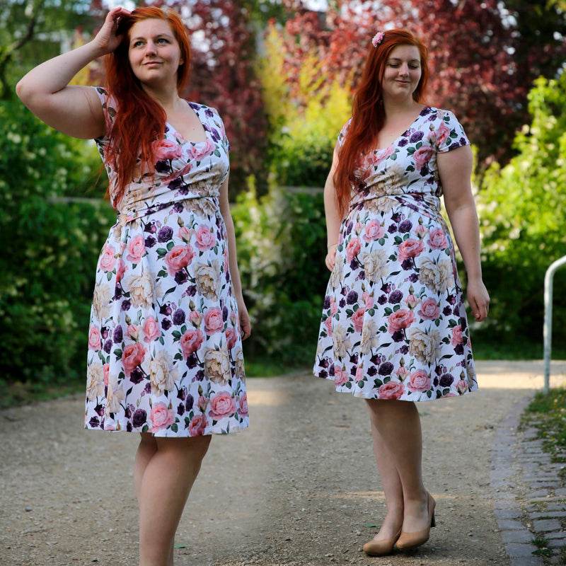 Niela's Wickelding - Schnittmuster Shirt, Tunika, Kleid in den Größen 32-54 - Sewando