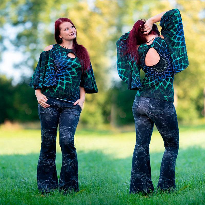 Niela's Schnibbelstück - Schnittmuster Shirt mit Cutouts, Kleid, Gr. 32-54 : - Sewando