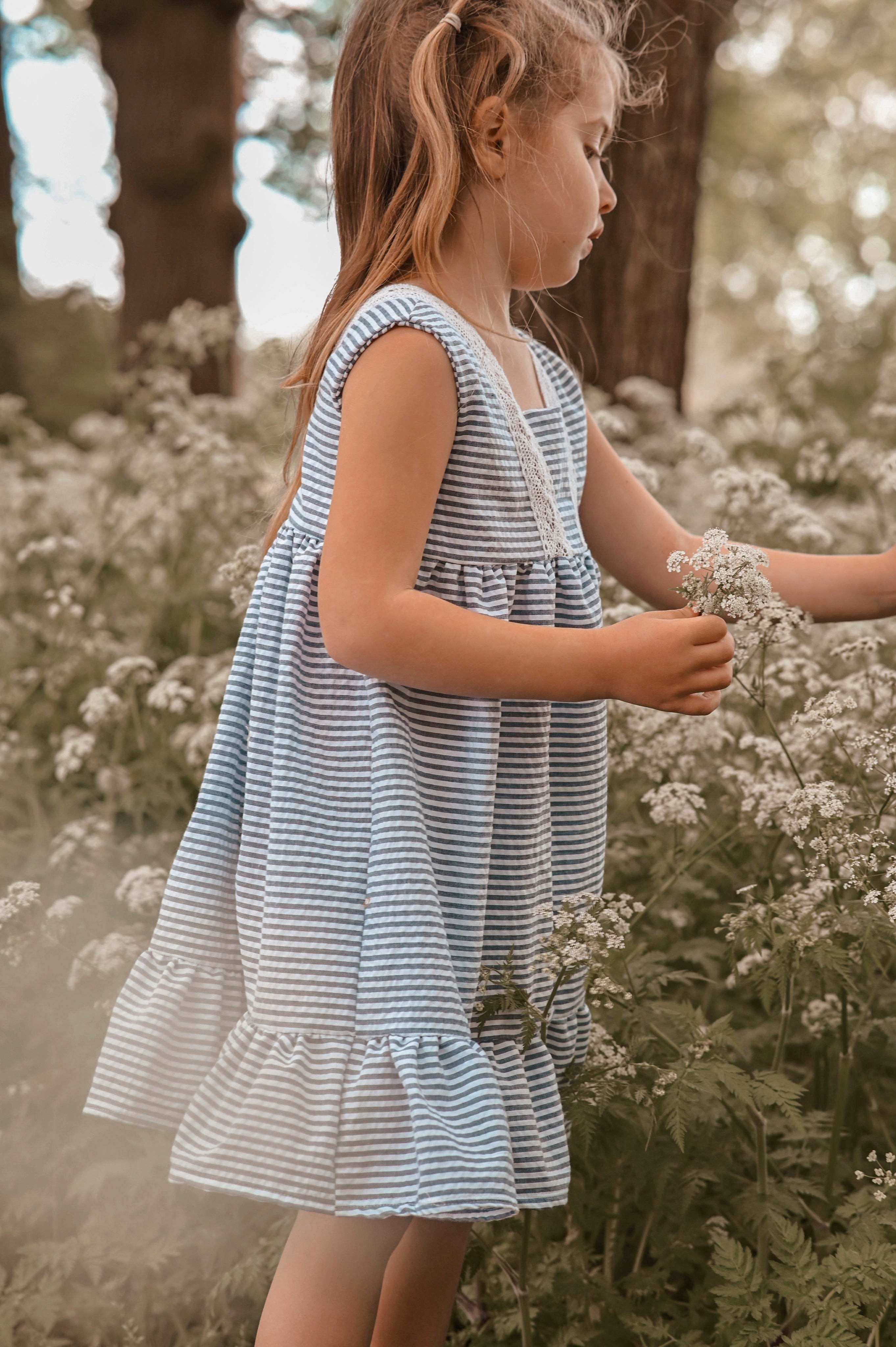 Schnittmuster Kleid RUT Gr. 92-140 : - Sewando